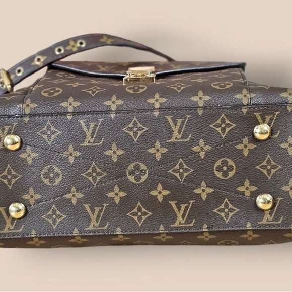 LOUIS VUITTON Métis Monogram hobo 2 straps Mint Large bag Authentic Made in USA - Picture 4 of 16